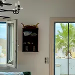 Aloni House *